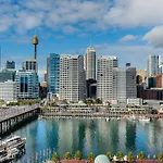 Woolbrokers Hostel Darling Harbour