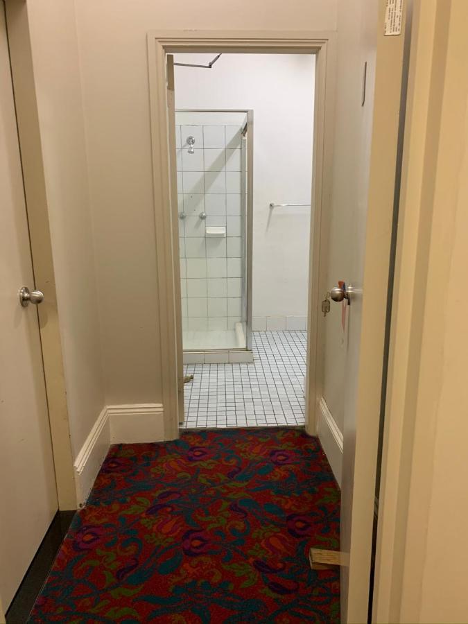 Woolbrokers Darling Harbour Hostel Sydney
